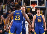 勇士豪取三连胜！库里砍下30+10领跑进攻的简单介绍
