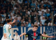 半岛体育在线-马赛主场战胜尼姆，继续领跑法甲积分榜