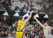 半岛体育竞技-关于步行者主场告捷，成功击败魔术的信息