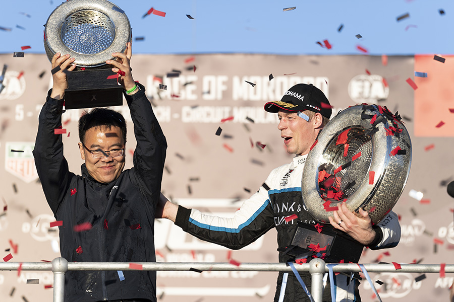 波兰队-险胜瑞士,暂列次席 波兰队-险胜瑞士,暂列次席