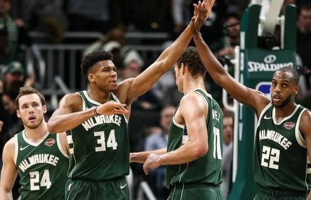 包含老鹰队惨遭雄鹿逆转，错失胜利机会的词条