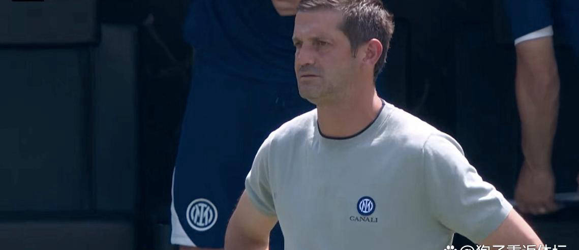 包含热门球队频频爆冷，惊现逆袭实力令众赞叹的词条