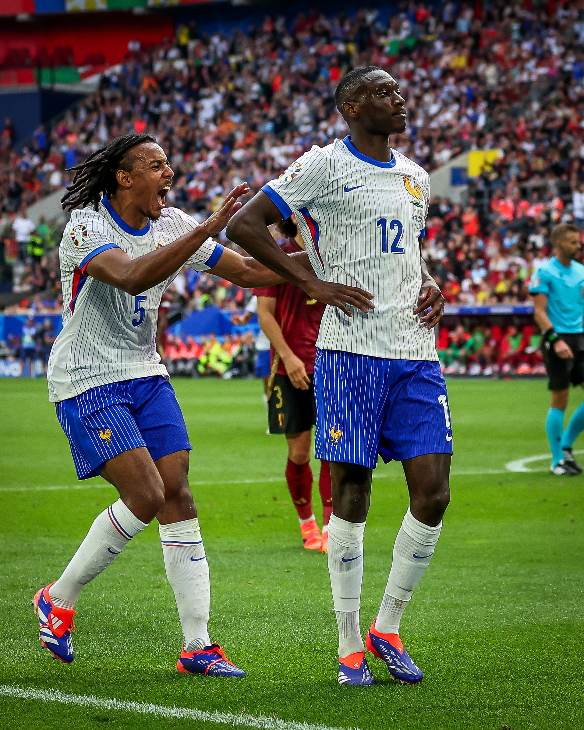 包含比利时队备战下一轮欧洲杯,不惧与对手对决的词条 包含比利时队备战下一轮欧洲杯,不惧与对手对决的词条