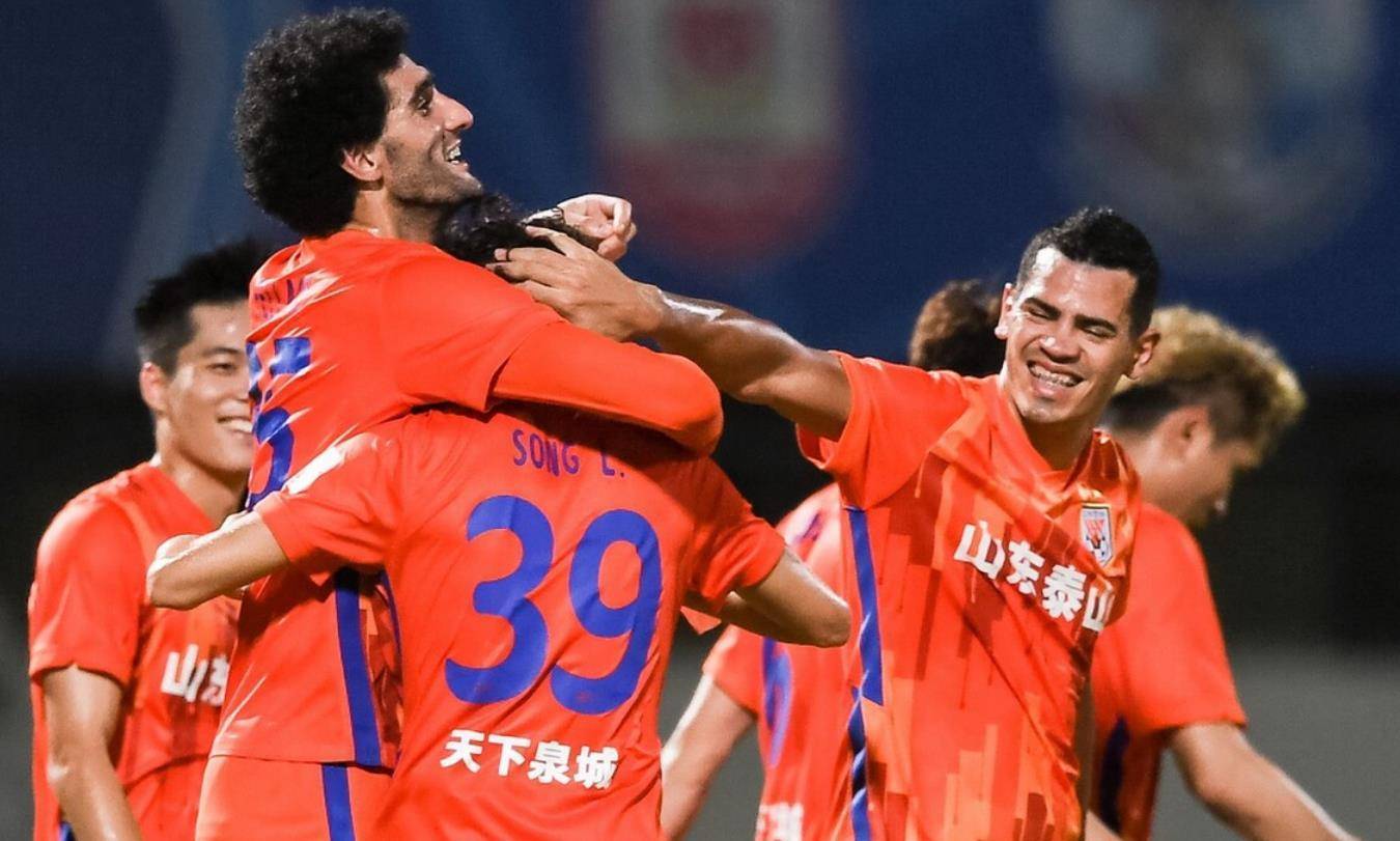 关于队员意气风发,备战决赛心无旁骛的信息 关于队员意气风发,备战决赛心无旁骛的信息