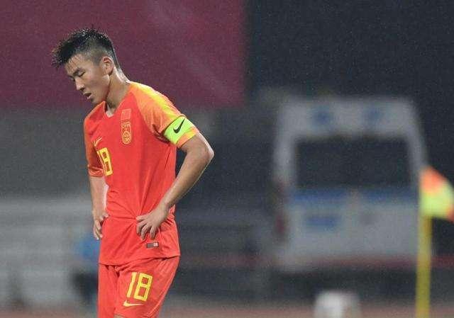 球员失误导致球队连败高层宣布人事调整的简单介绍