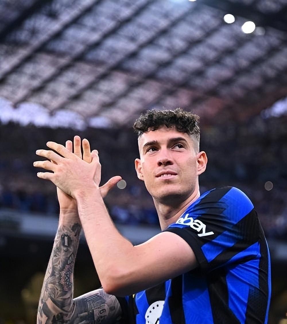 包含铁卫表现出色,完美防守助球队锁定胜利的词条 包含铁卫表现出色,完美防守助球队锁定胜利的词条