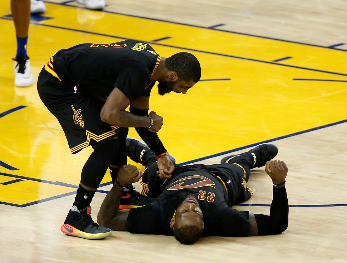 神奇表现！骑士主场大胜独行侠继续胜利的简单介绍