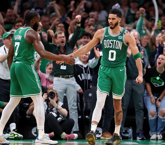 凯尔特人逆转击败国王，继续赢球的简单介绍