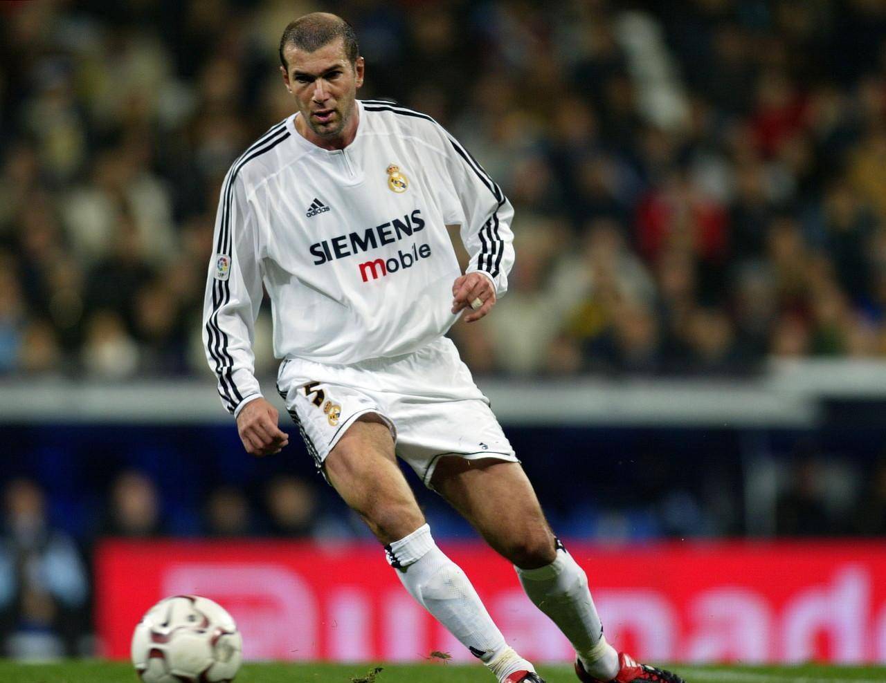 关于日本前锋齐达内在国际赛场获得全场最佳表现,获官方认可的信息 关于日本前锋齐达内在国际赛场获得全场最佳表现,获官方认可的信息