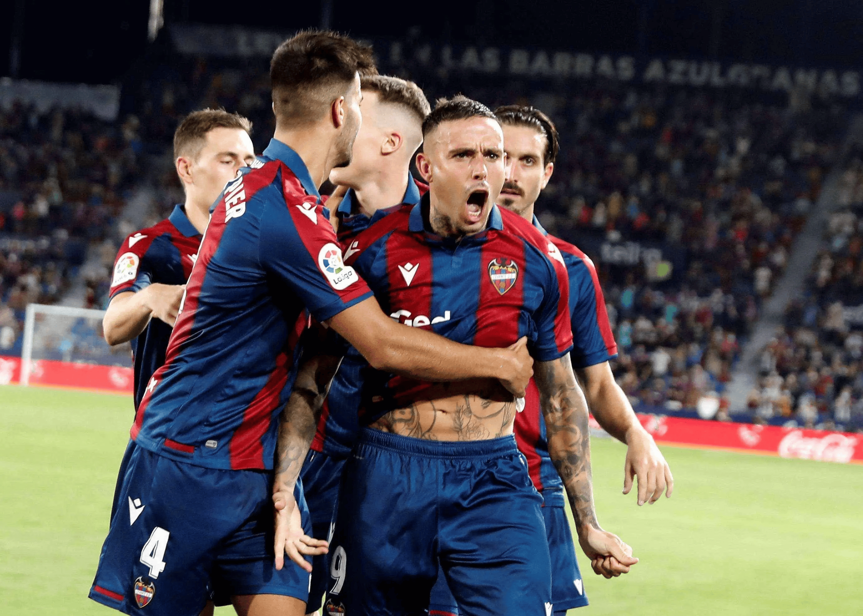 拜仁慕尼黑逆转皇家马德里,晋级欧冠半决赛 拜仁慕尼黑逆转皇家马德里,晋级欧冠半决赛